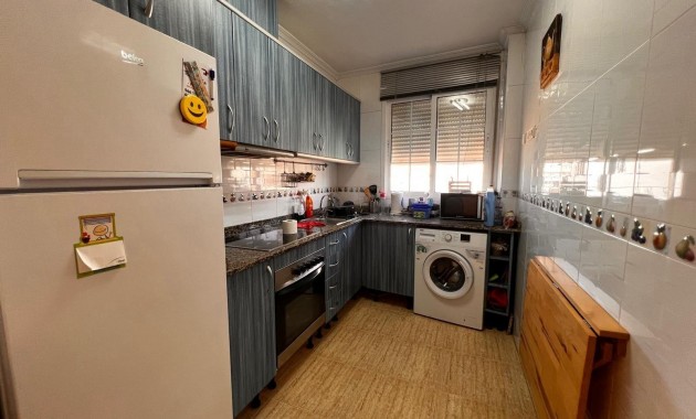 Sale - Apartment / flat -
Torrevieja - torrevieja