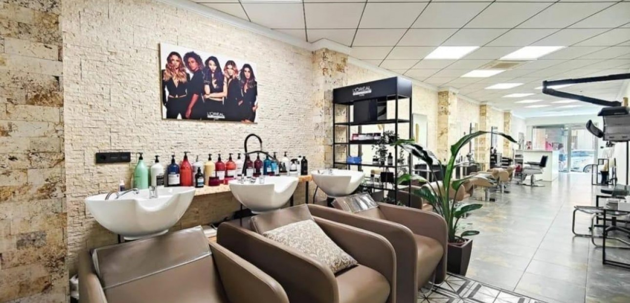Venta - Commercial Unit -
Torrevieja - La siesta