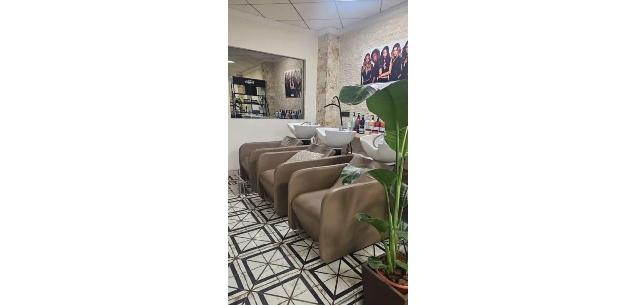 Venta - Commercial Unit -
Torrevieja - La siesta