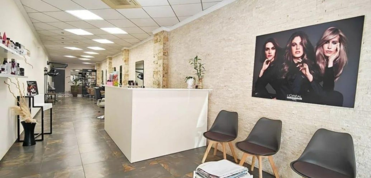 Venta - Commercial Unit -
Torrevieja - La siesta