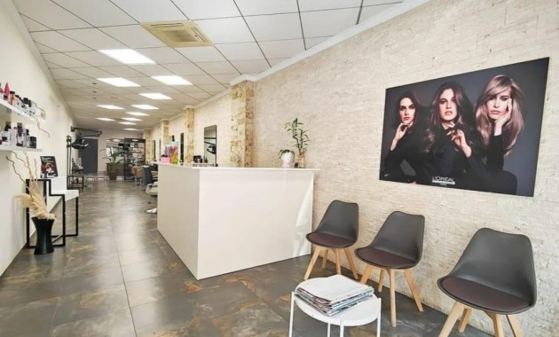Venta - Commercial Unit -
Torrevieja - La siesta