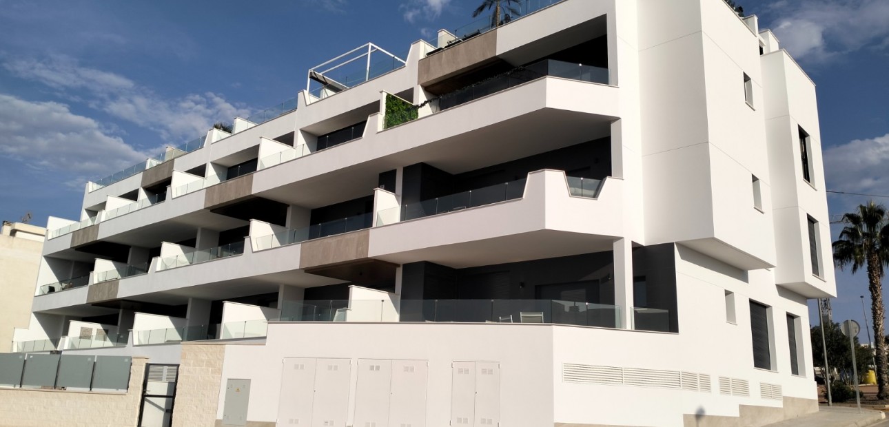 Herverkoop - Appartement / flat -
Benijofar