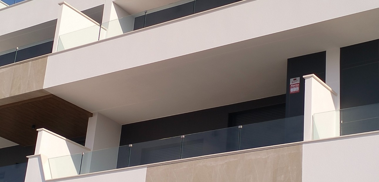 Herverkoop - Appartement / flat -
Benijofar