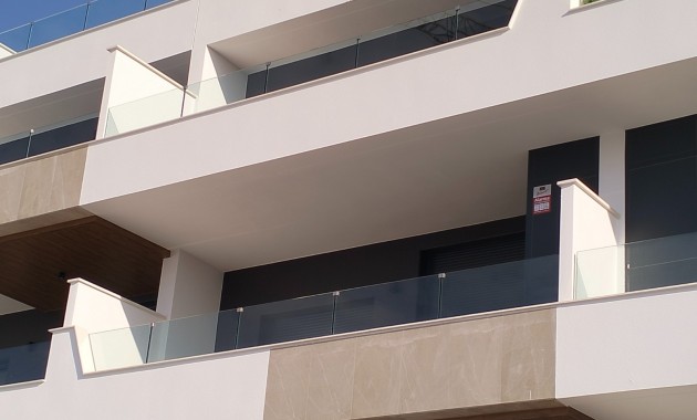 Herverkoop - Appartement / flat -
Benijofar