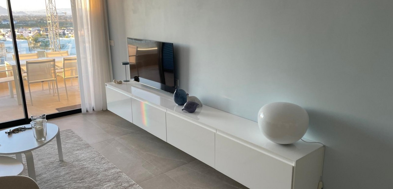 Herverkoop - Appartement / flat -
Benijofar