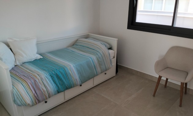 Herverkoop - Appartement / flat -
Benijofar