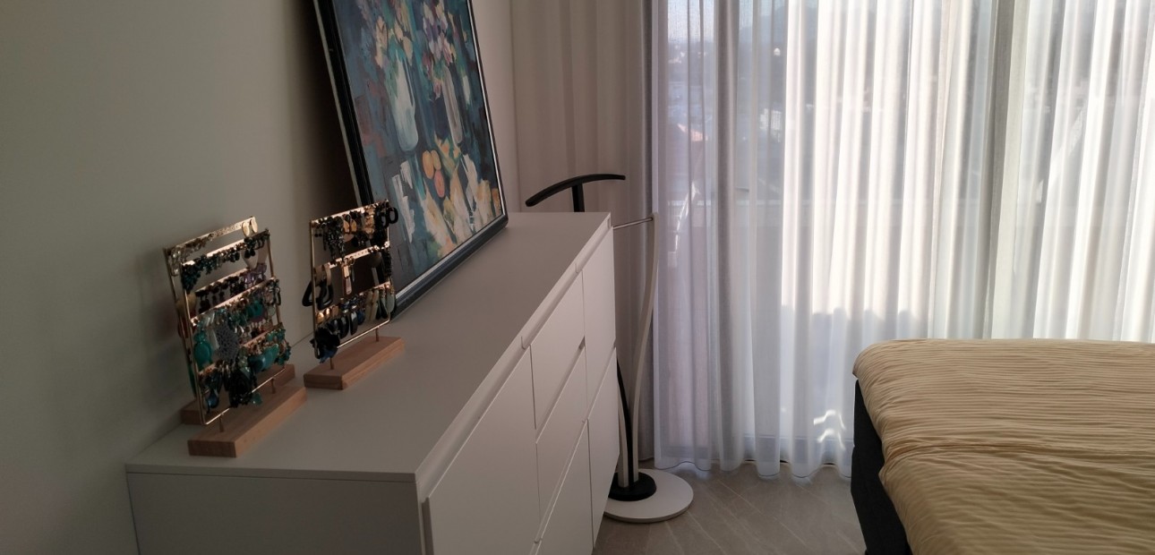 Herverkoop - Appartement / flat -
Benijofar