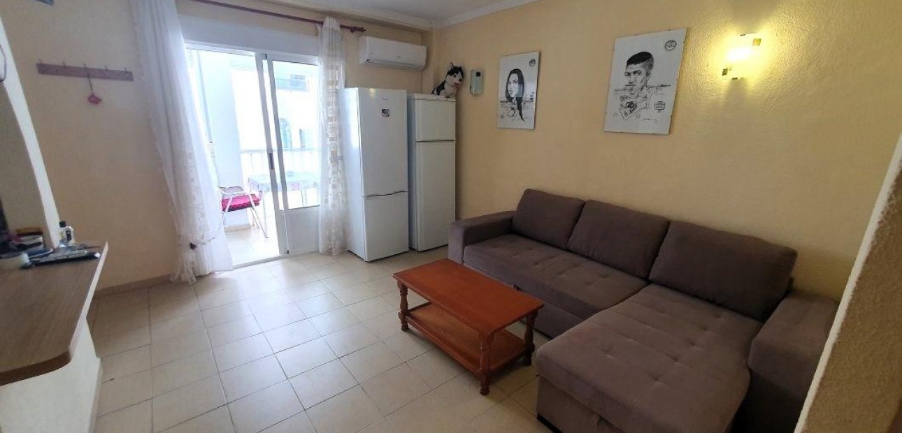 Venta - Apartamento / piso -
Torrevieja - Los Europeos