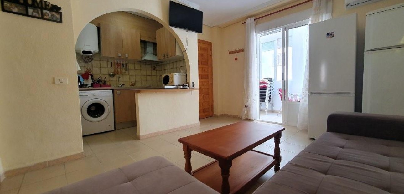 Venta - Apartamento / piso -
Torrevieja - Los Europeos