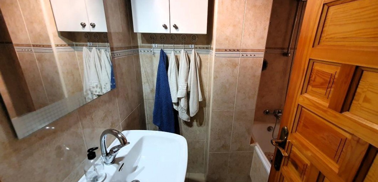 Venta - Apartamento / piso -
Torrevieja - Los Europeos