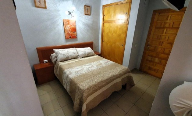 Venta - Apartamento / piso -
Torrevieja - Los Europeos