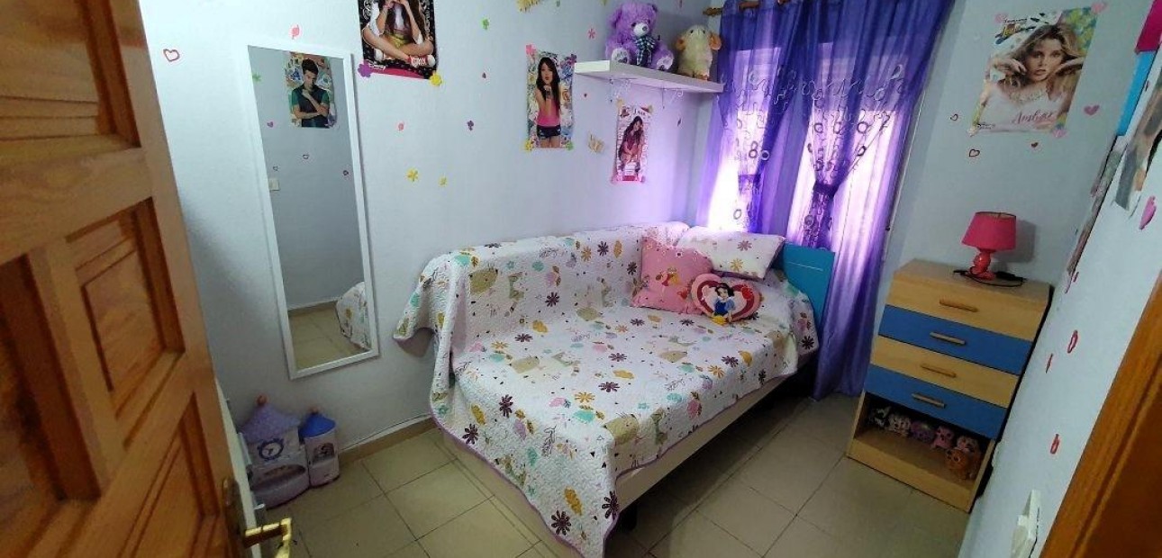 Venta - Apartamento / piso -
Torrevieja - Los Europeos