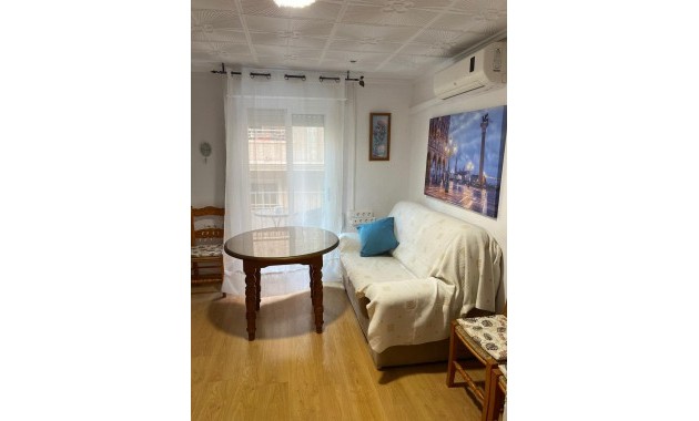 Venta - Apartamento / piso -
Santa Pola - Playa Levante