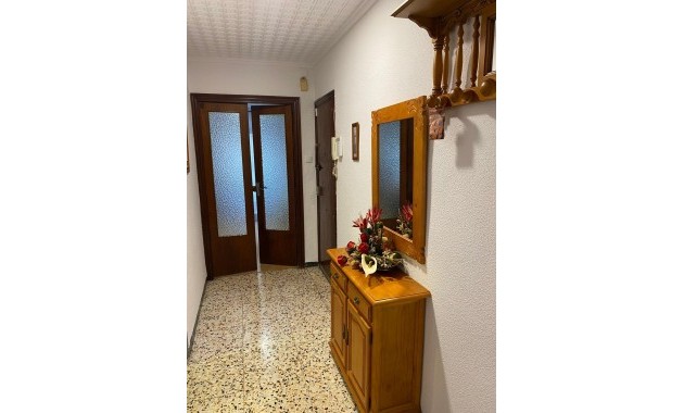 Venta - Apartamento / piso -
Santa Pola - Playa Levante