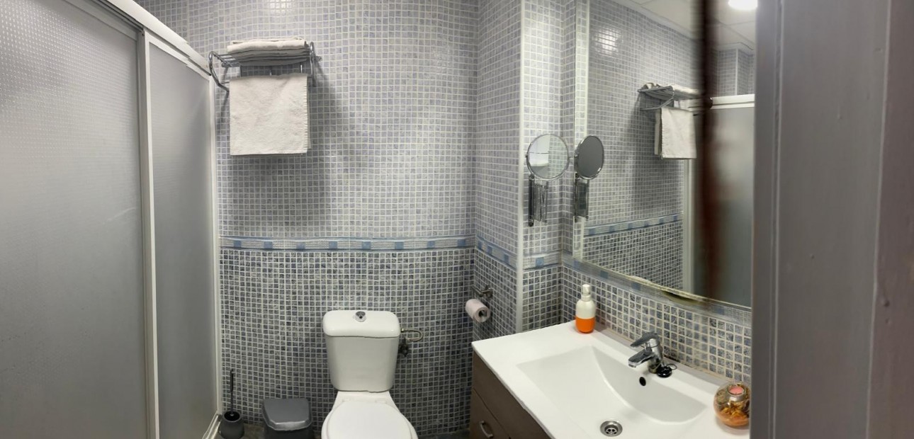 Venta - Apartamento / piso -
Santa Pola - Playa Levante