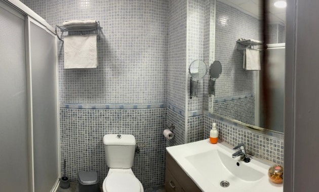 Venta - Apartamento / piso -
Santa Pola - Playa Levante