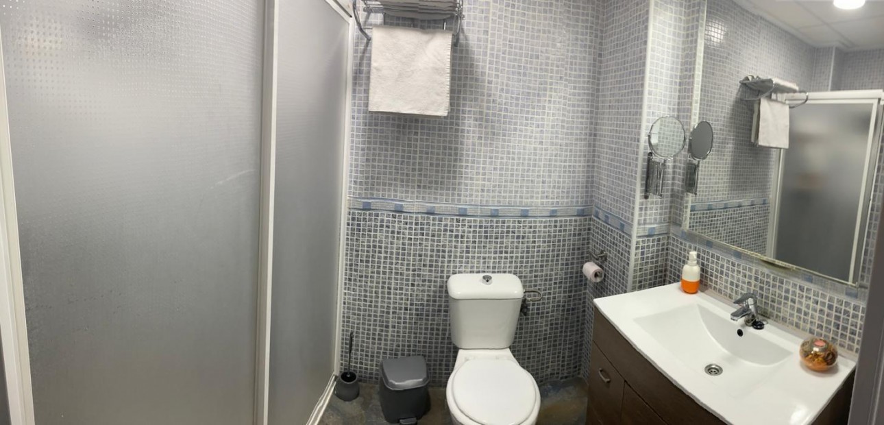 Venta - Apartamento / piso -
Santa Pola - Playa Levante