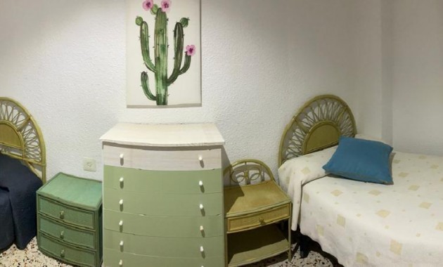 Venta - Apartamento / piso -
Santa Pola - Playa Levante
