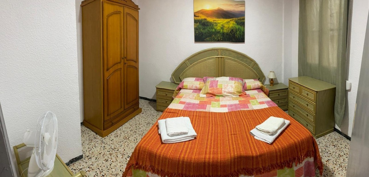 Venta - Apartamento / piso -
Santa Pola - Playa Levante