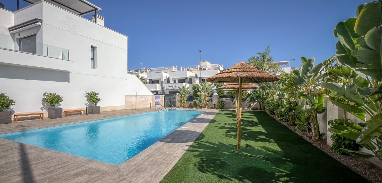 Herverkoop - Bungalow Ground Floor -
San Javier
