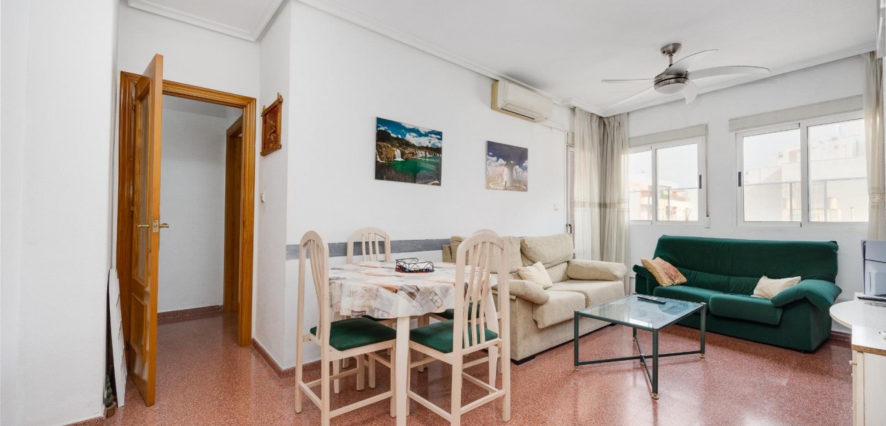 Venta - Apartamento / piso -
Torrevieja - torrevieja