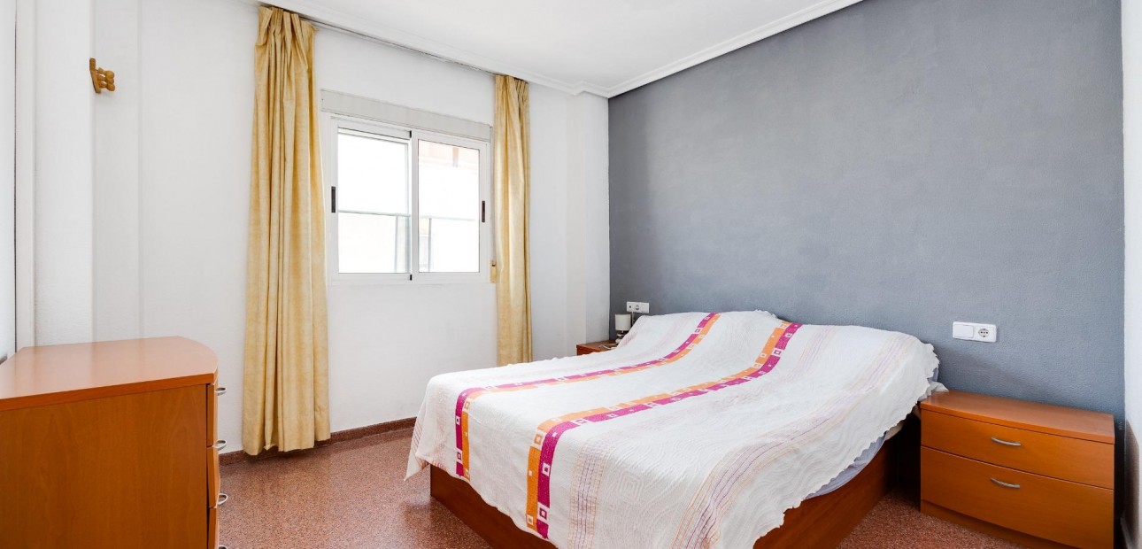 Venta - Apartamento / piso -
Torrevieja - torrevieja