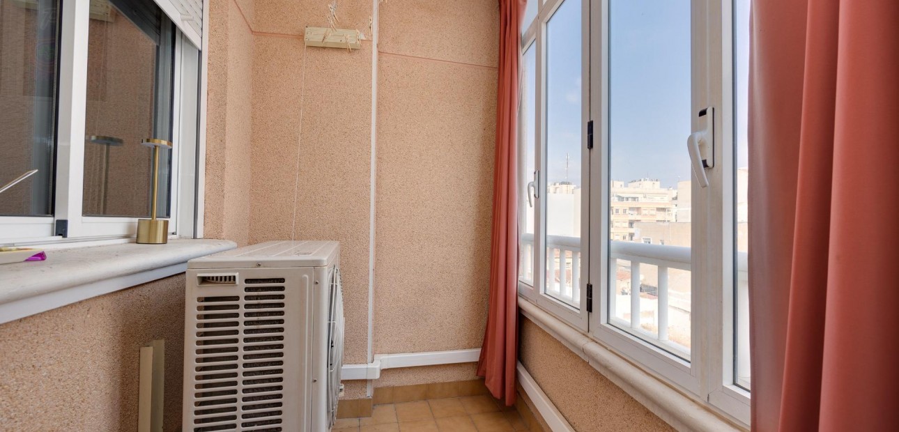 Venta - Apartamento / piso -
Torrevieja - torrevieja