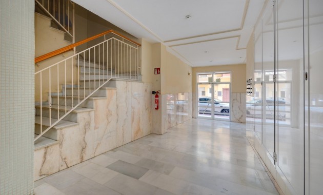 Venta - Apartamento / piso -
Torrevieja - torrevieja