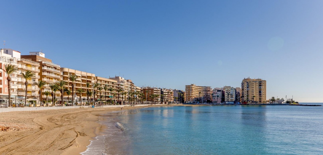 Venta - Apartamento / piso -
Torrevieja - torrevieja