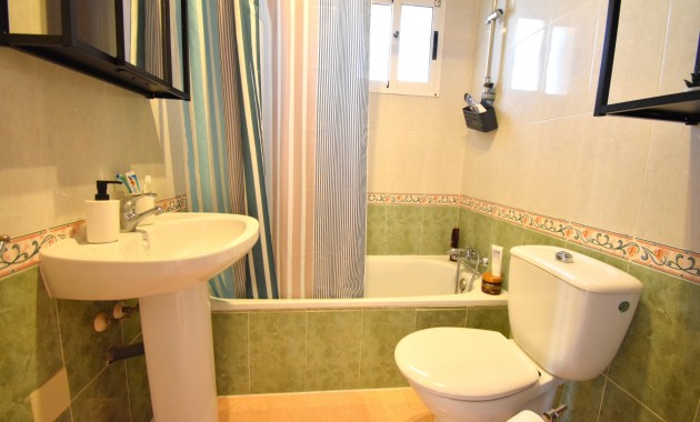 Venta - Apartamento / piso -
Orihuela Costa - Playa Flamenca