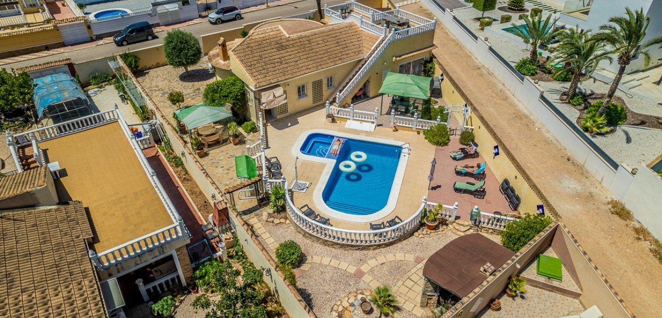 Venta - Villa -
Torrevieja - La Siesta