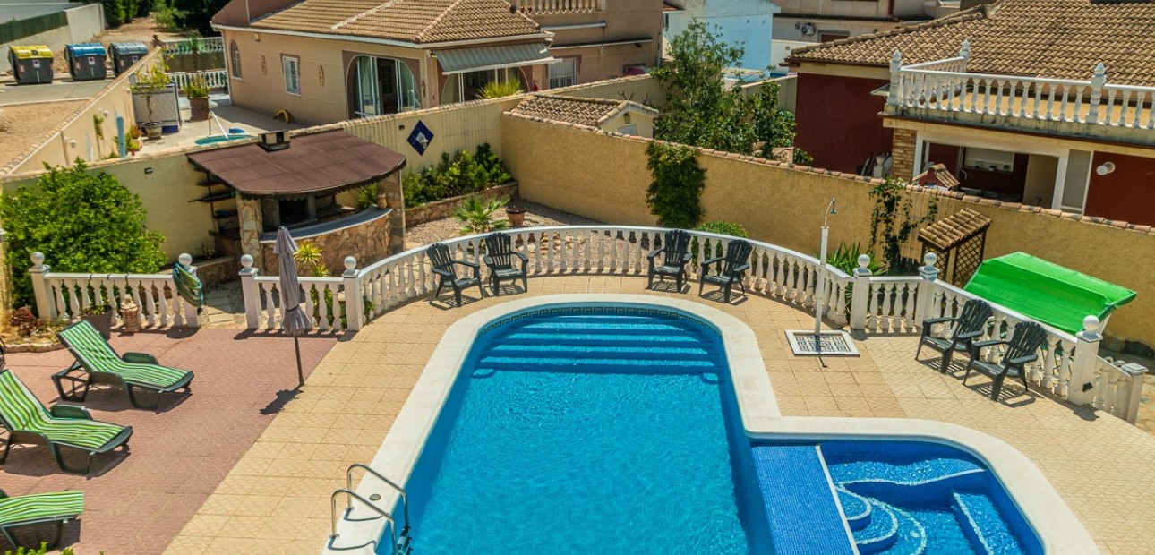 Venta - Villa -
Torrevieja - La Siesta
