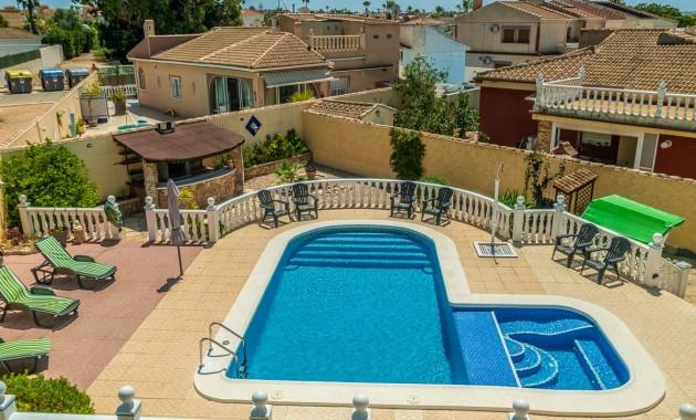 Venta - Villa -
Torrevieja - La Siesta