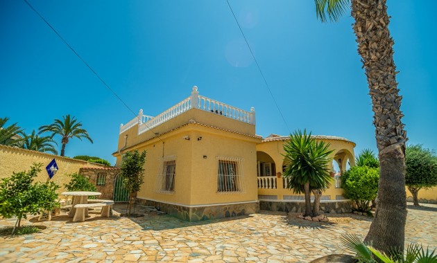 Venta - Villa -
Torrevieja - La Siesta