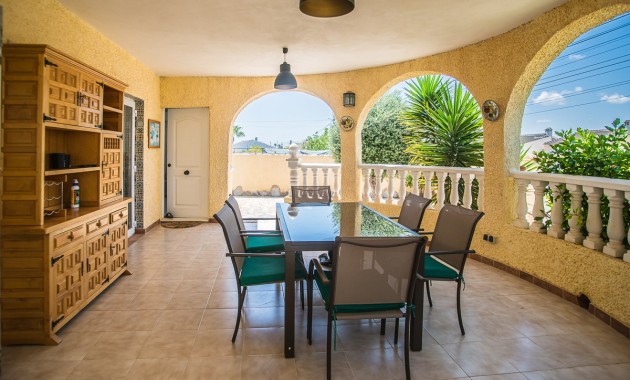 Venta - Villa -
Torrevieja - La Siesta