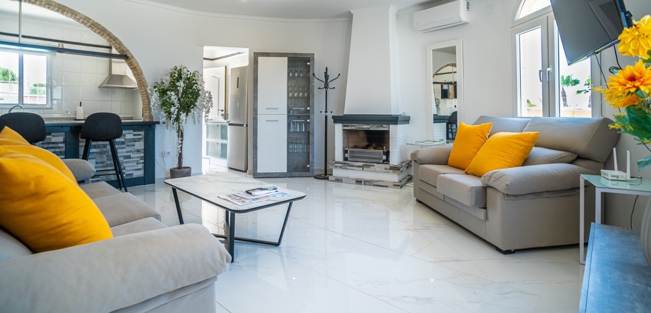 Venta - Villa -
Torrevieja - La Siesta