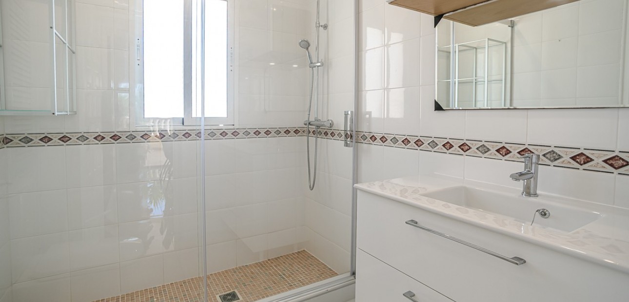 Venta - Villa -
Torrevieja - La Siesta