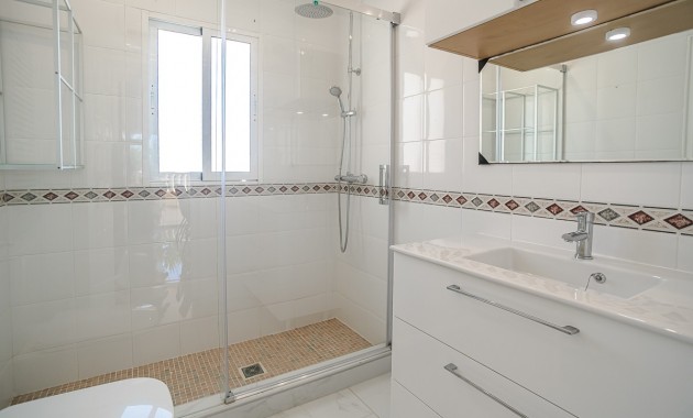 Venta - Villa -
Torrevieja - La Siesta
