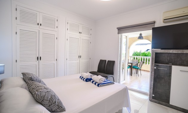 Venta - Villa -
Torrevieja - La Siesta