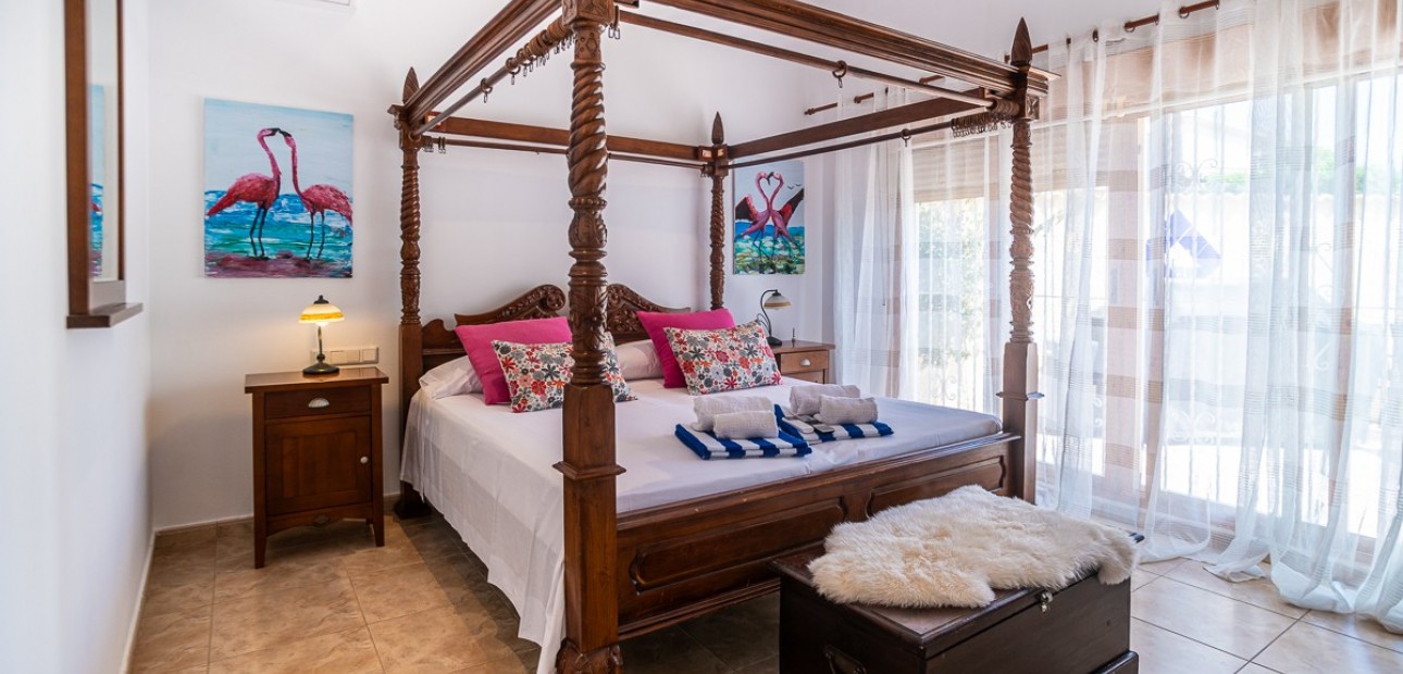 Venta - Villa -
Torrevieja - La Siesta