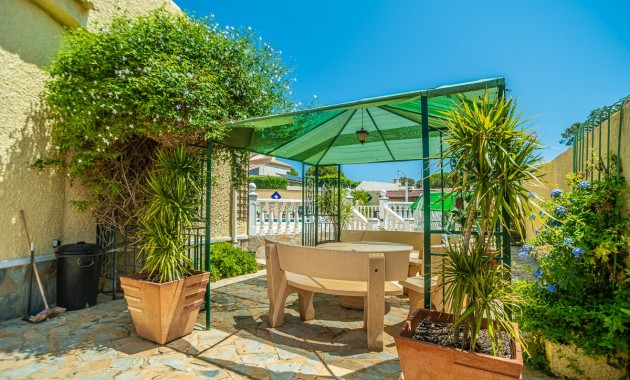 Venta - Villa -
Torrevieja - La Siesta