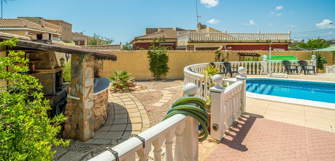 Venta - Villa -
Torrevieja - La Siesta