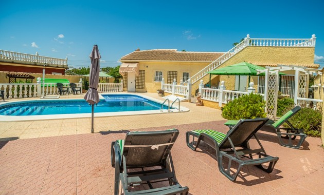 Venta - Villa -
Torrevieja - La Siesta