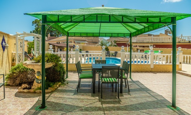 Venta - Villa -
Torrevieja - La Siesta