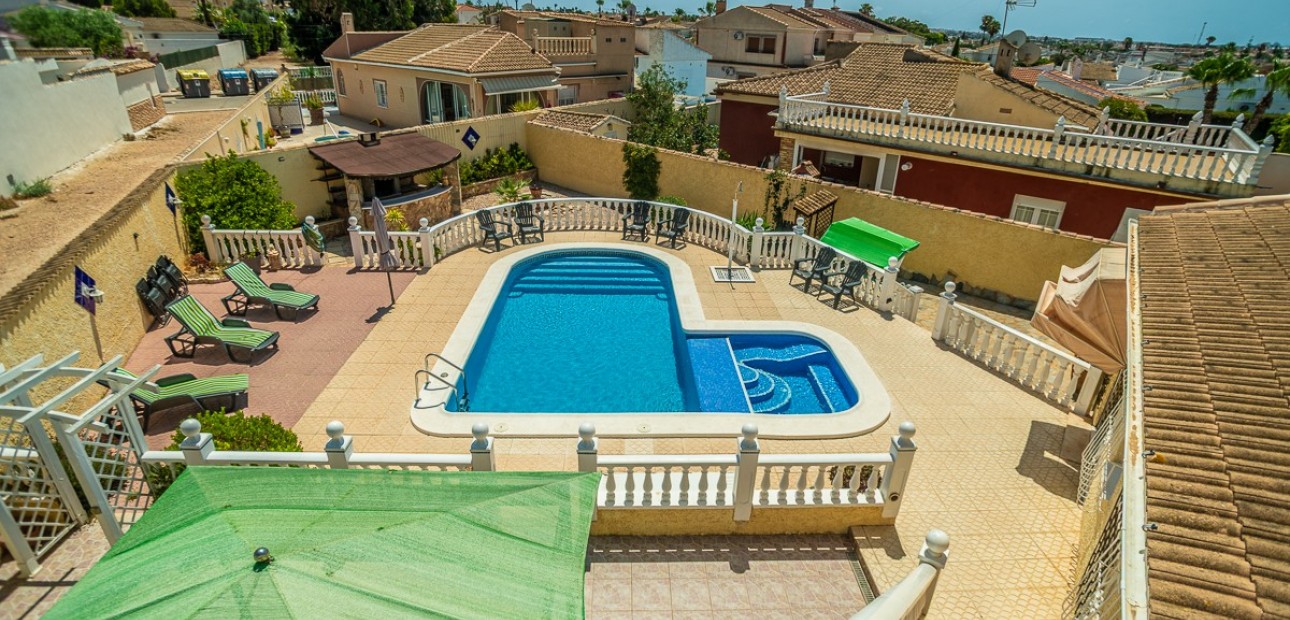 Venta - Villa -
Torrevieja - La Siesta