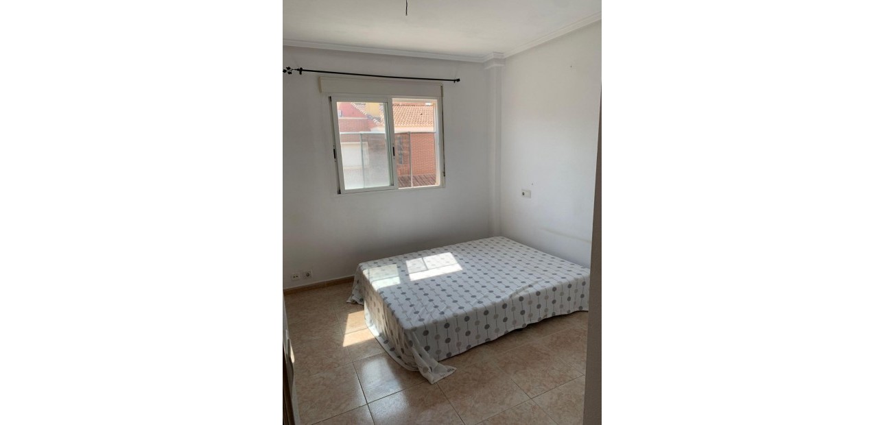 Sale - Duplex -
Santa Pola - Eroski