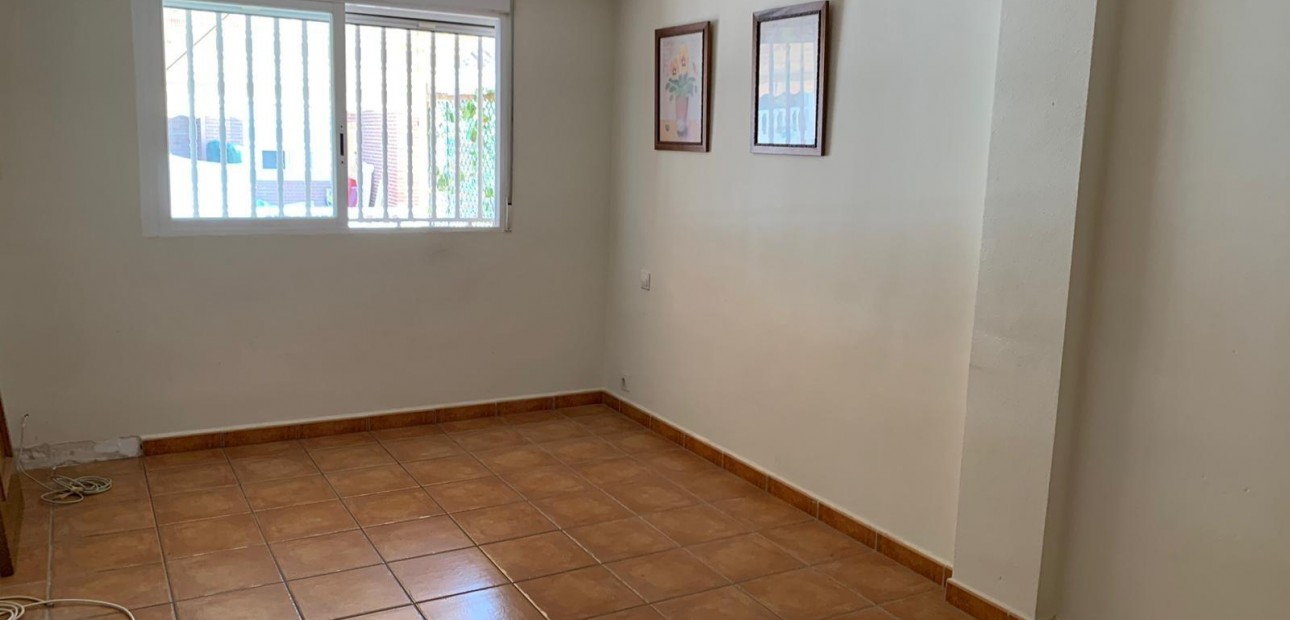 Sale - Duplex -
Santa Pola - Eroski
