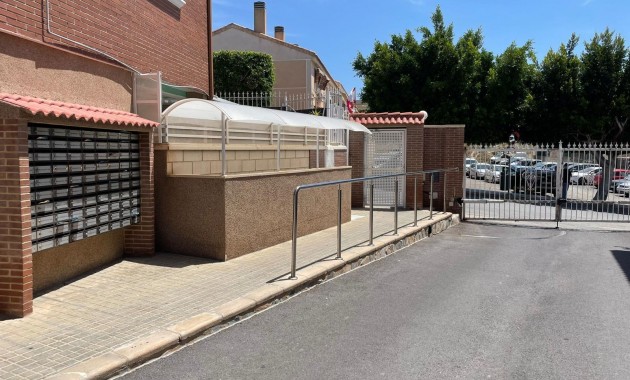 Sale - Duplex -
Santa Pola - Eroski