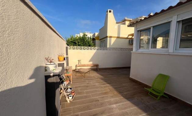 Sale - Villa -
Torrevieja - Torreblanca