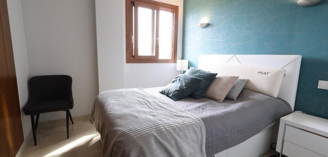Sale - Penthouse -
Torrevieja - Punta prima